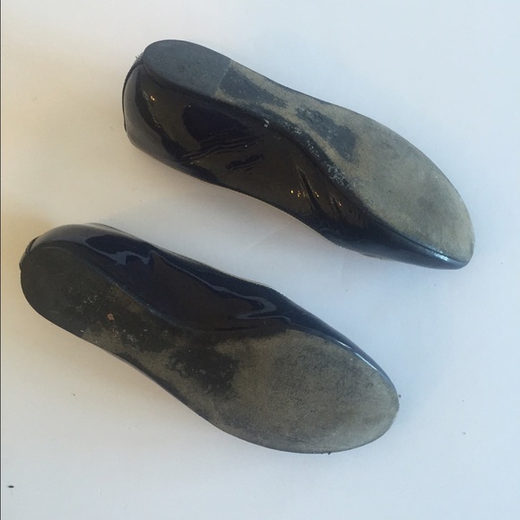 🚫SOLD🚫Tory Burch Navy Patent Dakota Loafers - Picture 4 of 4