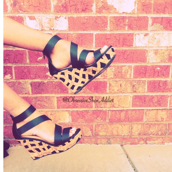 makers  Shoes - Susy Black Wedge Sandal 🎉🎉HP 🎉🎉