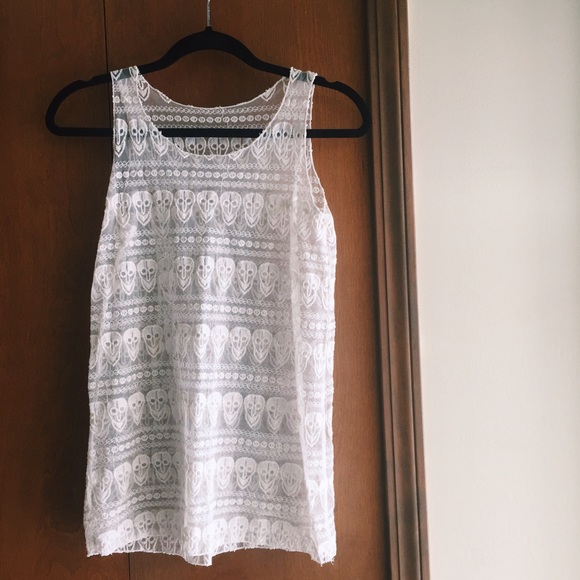 Detailed Tank Top