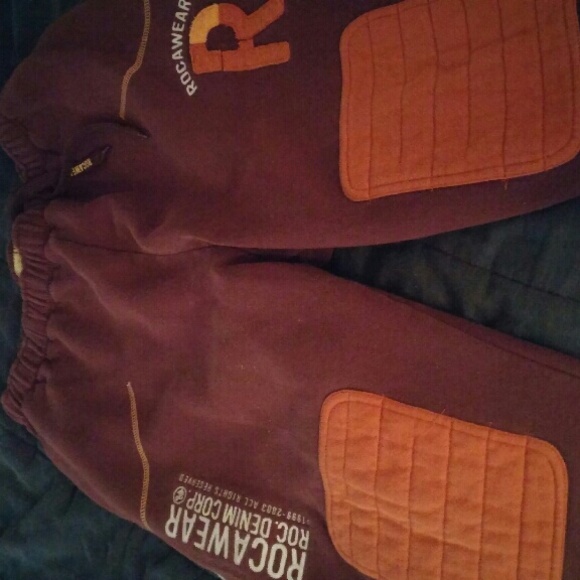 Rocawear sweats