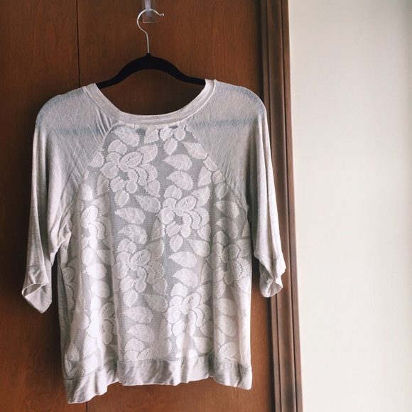 F21 Open-Back Top - Picture 2 of 2