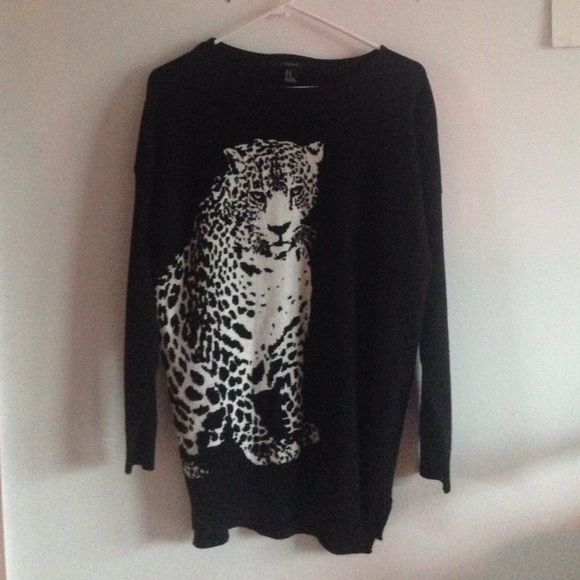 Long forever 21 lion sweater