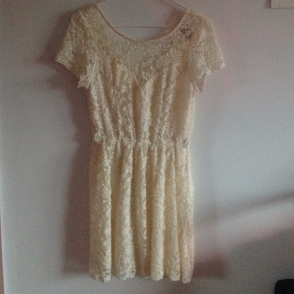 White lace dress