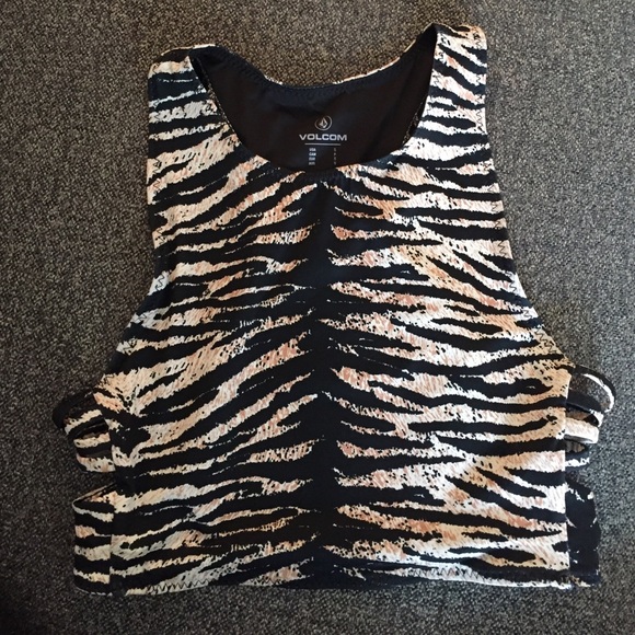 Animal print bikini crop top Volcom size Small