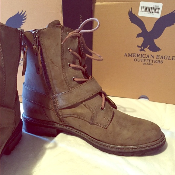 American Eagle Booties