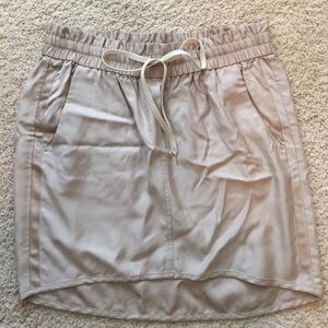 Leifnotes anthropologie skirt M medium