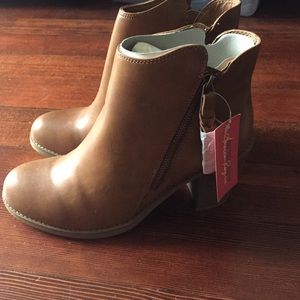 American rag cognac booties