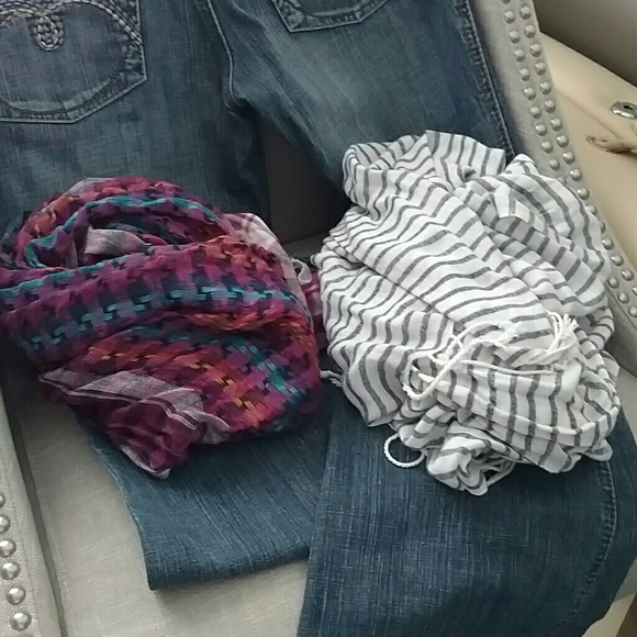 2 scarves for the price of one