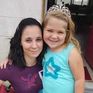 Meet your Posher, Amyee