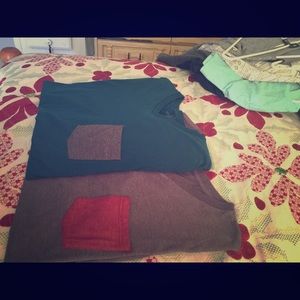 Tilly's T-shirts blue crown