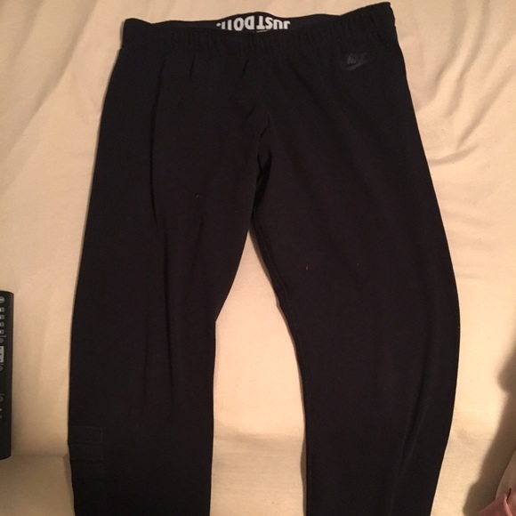 Women's Nike Leggings💪🏽💪🏽💪🏽💪🏽