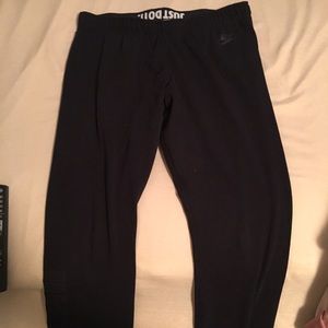 Women's Nike Leggings💪🏽💪🏽💪🏽💪🏽