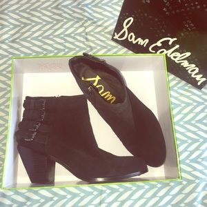 Sam Edelman black Lucca ankle booties