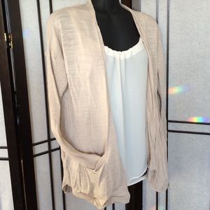 LOFT cream cardi with pockets