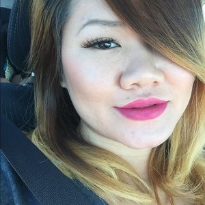 Meet your Posher, Angeline