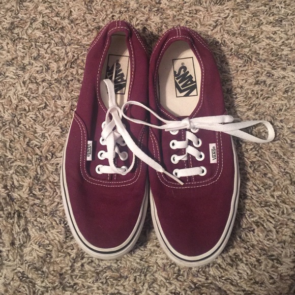 dark Red / maroon vans