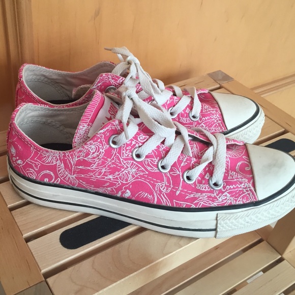 Converse shoes