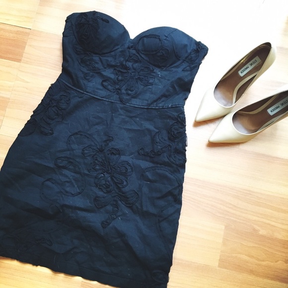 White House Black Market- Little black dress - Picture 1 of 2