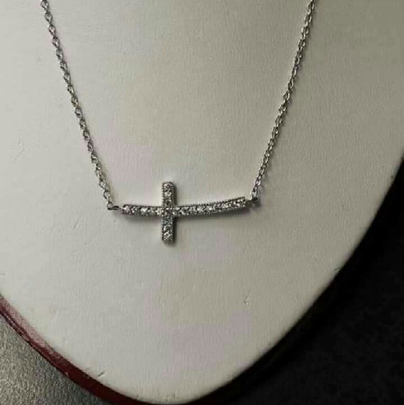 Sterling silver Cross chain