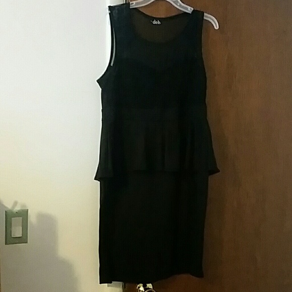 Black Sleeveless Dress