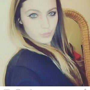 Meet your Posher, Ariel