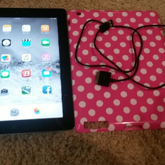 Apple 16GB Silver IPad.