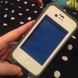 iPhone 4/4S Lifeproof Case