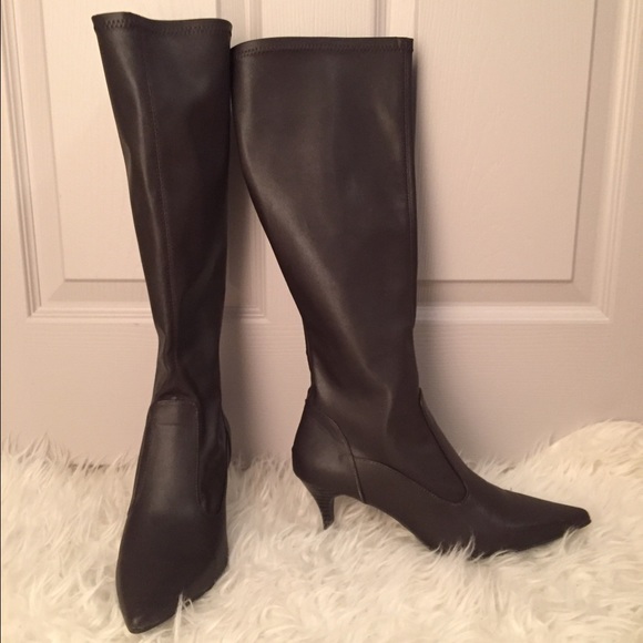 NEW NineWest Long Boots w/ kitten Heel