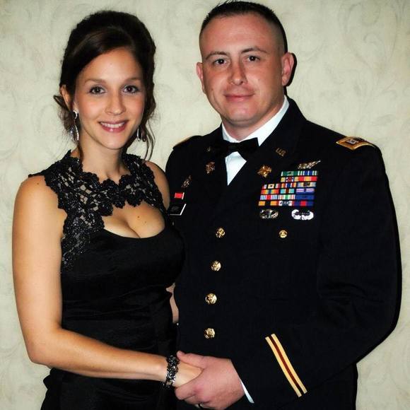 Meet your Posher, Stephanie - Picture 1 of 1