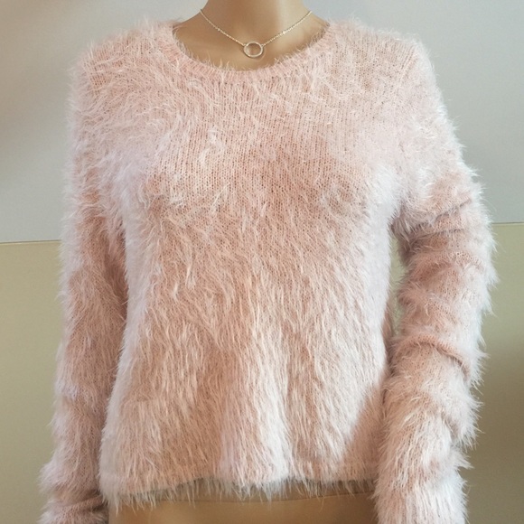Abercrombie & Fitch Sweaters - Abercrombie & Fitch cropped sweater(size LG)NWOT