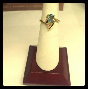 Blue topaz ring