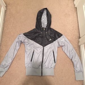 Nike windbreaker