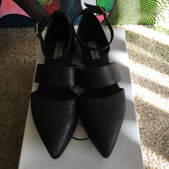 Steve Madden "leonie" flat