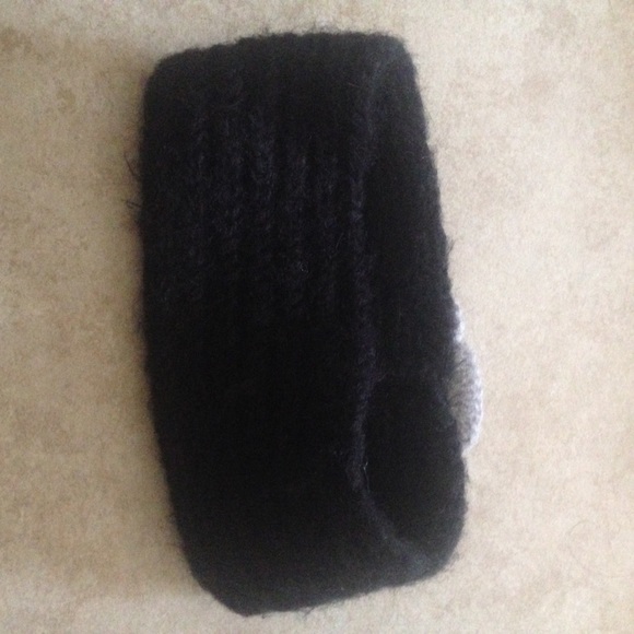 Fluffy Winter Headband - Picture 3 of 4