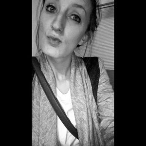 Meet your Posher, Ashlee