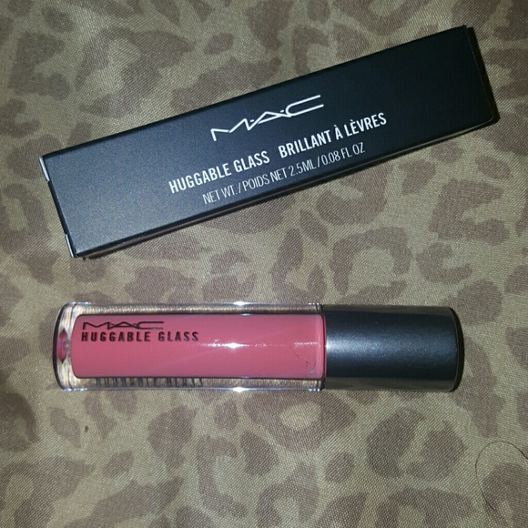 MAC Cosmetics Other - NIB MAC Huggable Glass in Such A Sweetheart