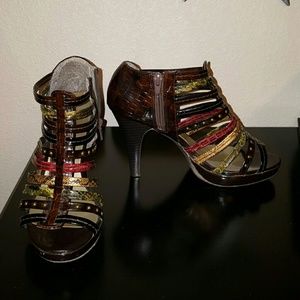 Multi color zip heels