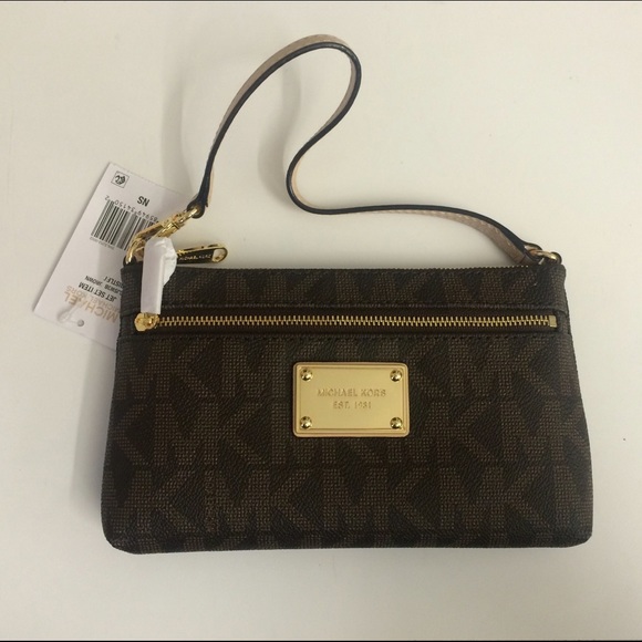 NWT brown Michael Kors large wristlet