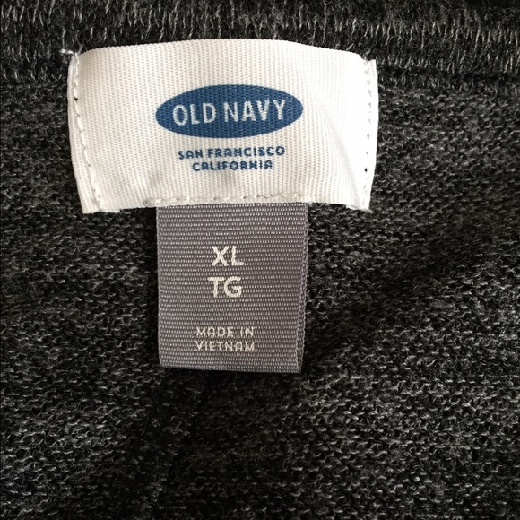 ❗️SOLD❗️Old Navy Top - Picture 3 of 4
