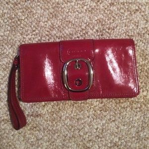 Coach clutch/wristlet