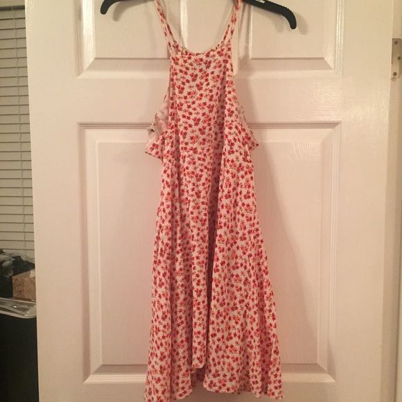 💢SOLD💢Floral Summer Dress - Picture 3 of 4