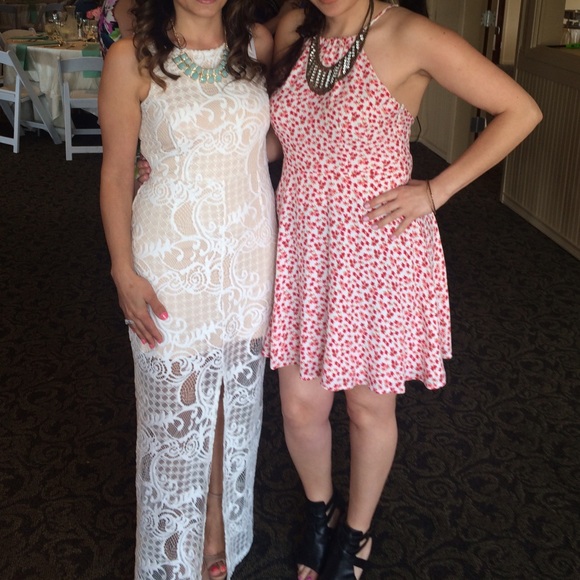 💢SOLD💢Floral Summer Dress - Picture 4 of 4