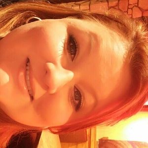 Meet your Posher, Monica