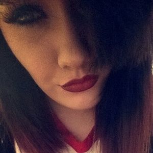Meet your Posher, Kiersten