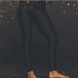 Shine black Lululemon tight size 2