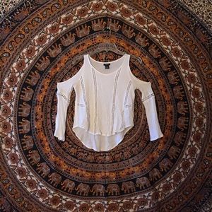 Rue 21 White Cold Shoulder Top
