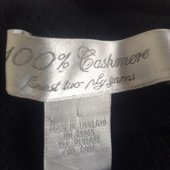 Cashmere turtleneck sweater