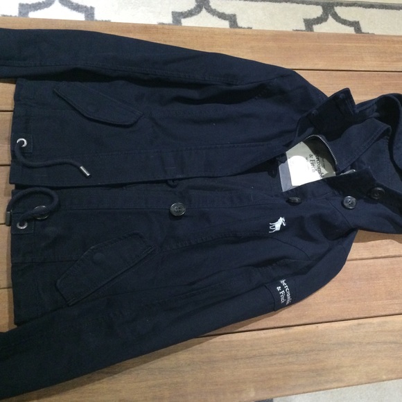 Abercrombie and Fitch jacket - Picture 2 of 3
