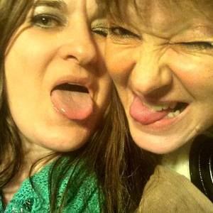 Meet your Posher, Leslie