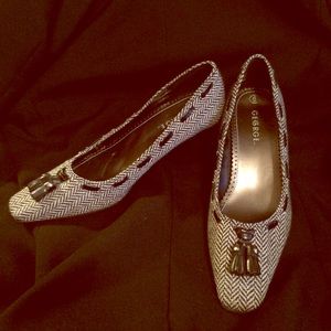 LAST CHANCE! George Tassel Pumps